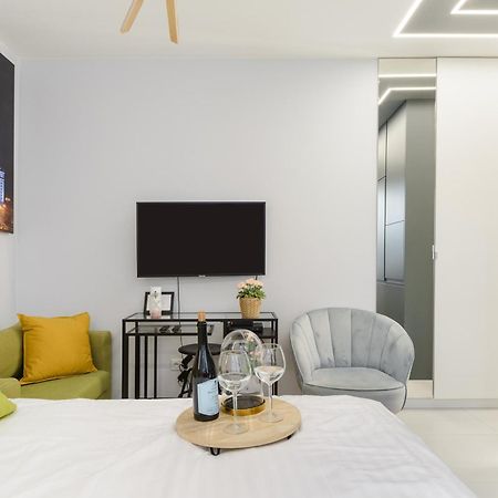 Lumina Cozy Studio In Center Warszawa Eksteriør billede